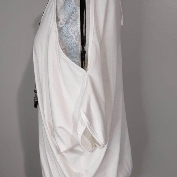 Medium Misslook Cold Shoulder with Key Hole Back White No Stains C4009 - Picture 2 of 5